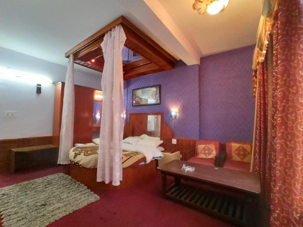 מנאלי Hotel Him View מראה חיצוני תמונה
