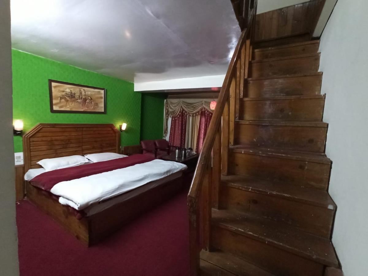 מנאלי Hotel Him View מראה חיצוני תמונה